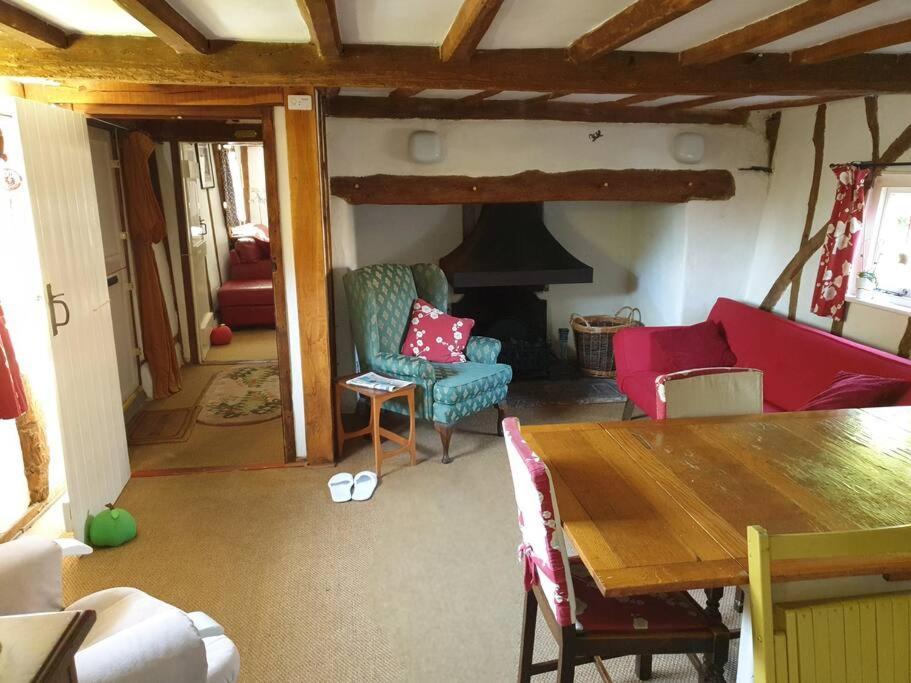 Entire Thatched Cottage Melbourn ภายนอก รูปภาพ